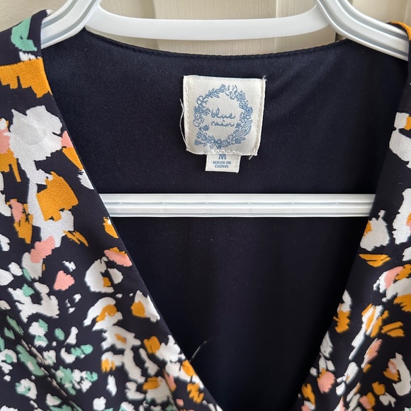 Dress - Picture 3 of 4